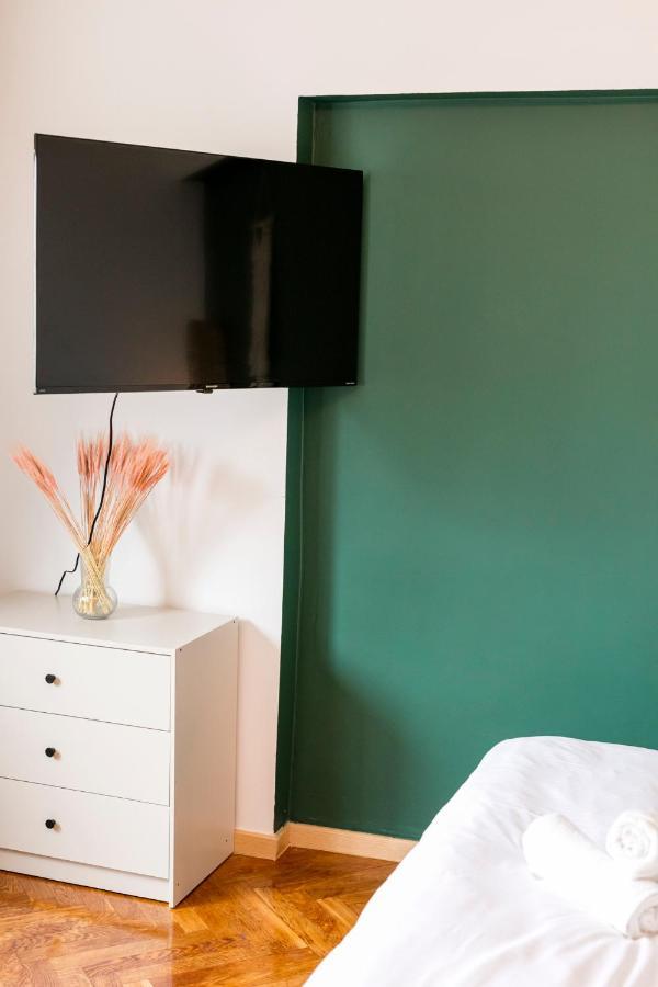 Chmielna - 250M Od Zlotych Tarasow, 350M Od Dworca Centralnego - Wifi - Smart Tv 55 Cali - Better Rental Βαρσοβία Εξωτερικό φωτογραφία
